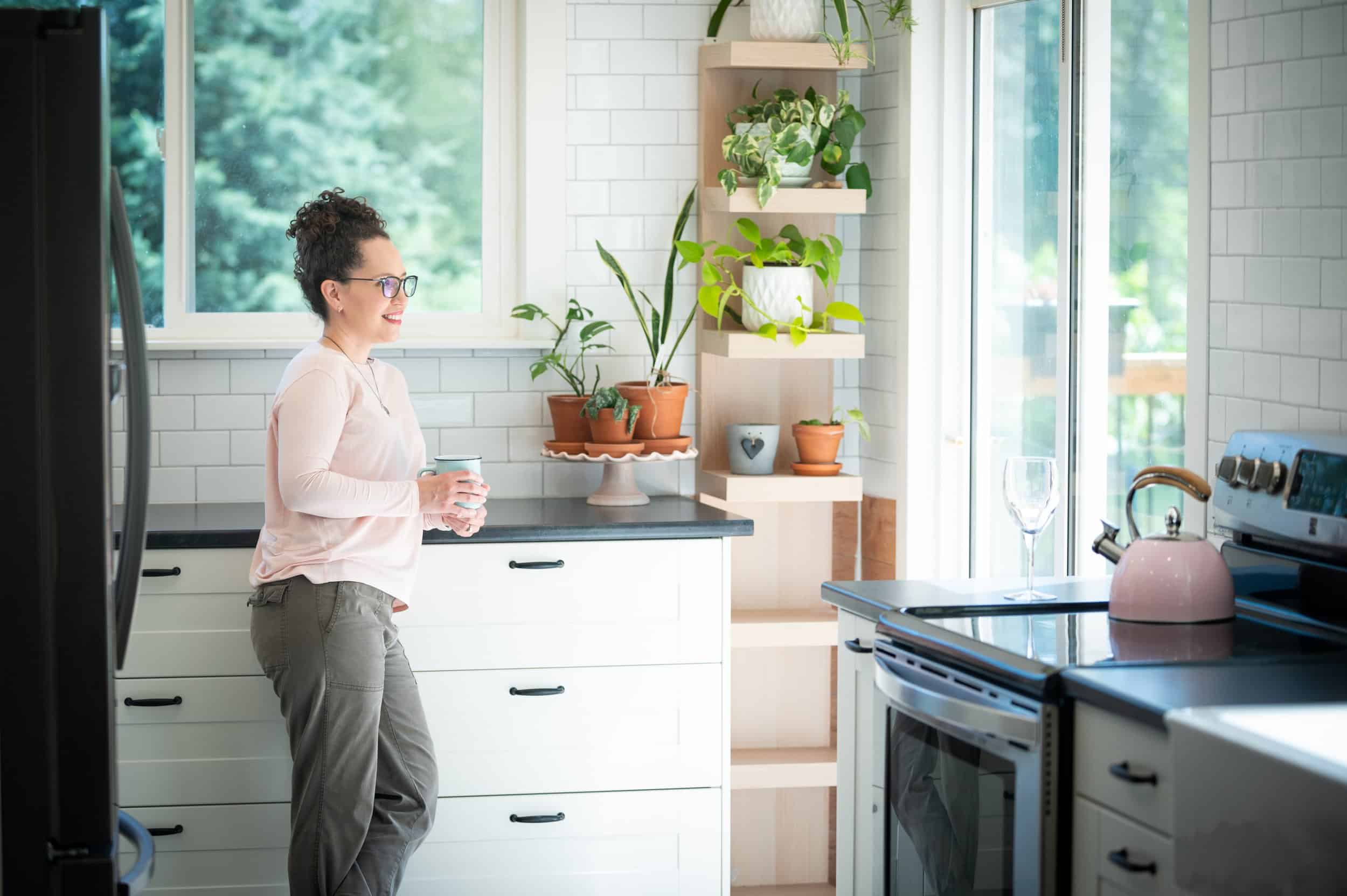 Decluttered living space?>